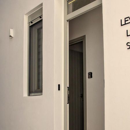 Levantes Luxury Suites II Tínos Dış mekan fotoğraf